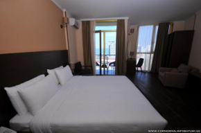 Гостиница Hotel Corner Inn  Батуми
